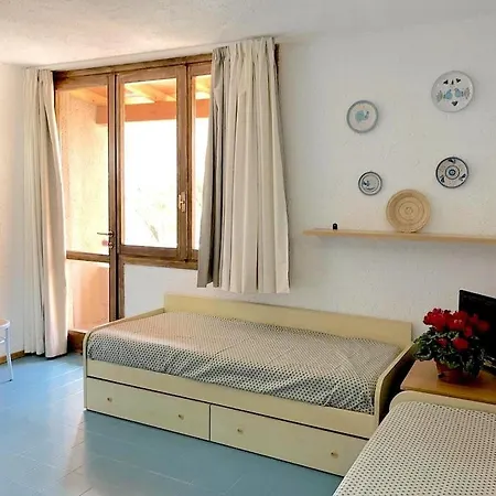 Apartment Near Golfo Di Cugnana